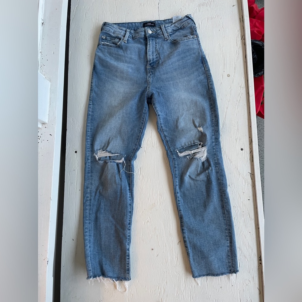 True religion star mid rise cropped straight distressed jeans